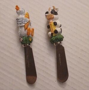 4/$30 Animal Shaped Spreaders - Set of 2